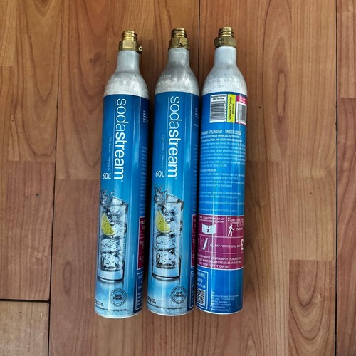 Used empty sodastream - 3x, blue
