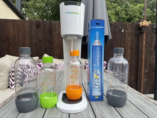 Sodastream g100 with one new - with,